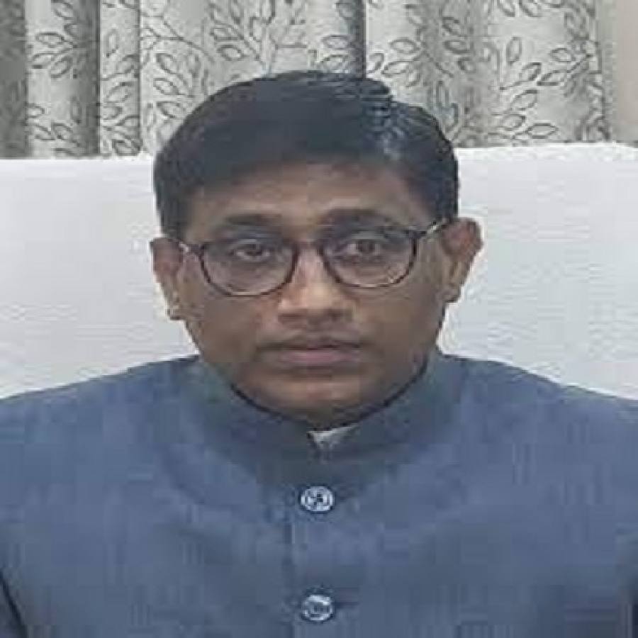 SHRI NILESH RAMACHANDRA DEORE, IAS